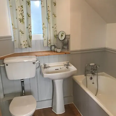 Inglenook * Grange-over-Sands