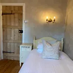 Inglenook