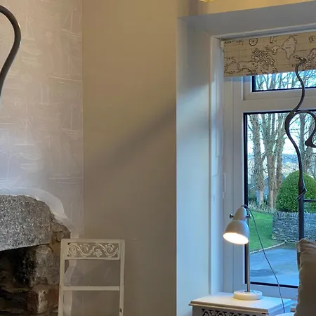 بيت للعطل Inglenook