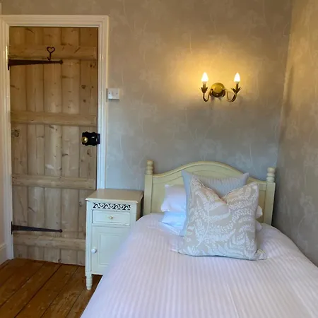 Inglenook