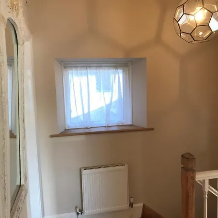بيت للعطل Inglenook *